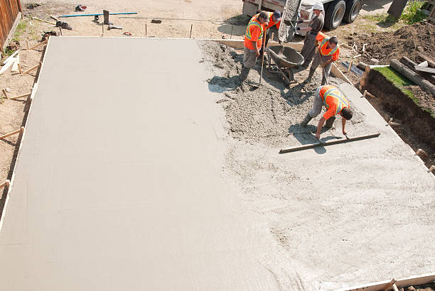 Best Commercial Concrete Services in Black Diamond, FL